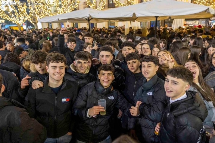 Champanada Nochevieja 2025./ Viksar Fotografía