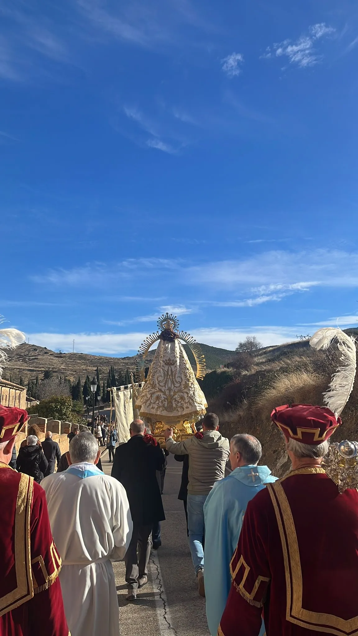 Foto 9 - La imagen de la Virgen del Coro regresa al convento de las Concepcionistas en &Aacute;greda