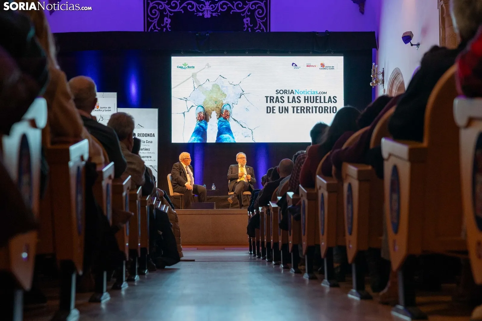 Una de las imágenes del acto central de presentación de 'Tras las huellas del territorio'. /Ferrer 