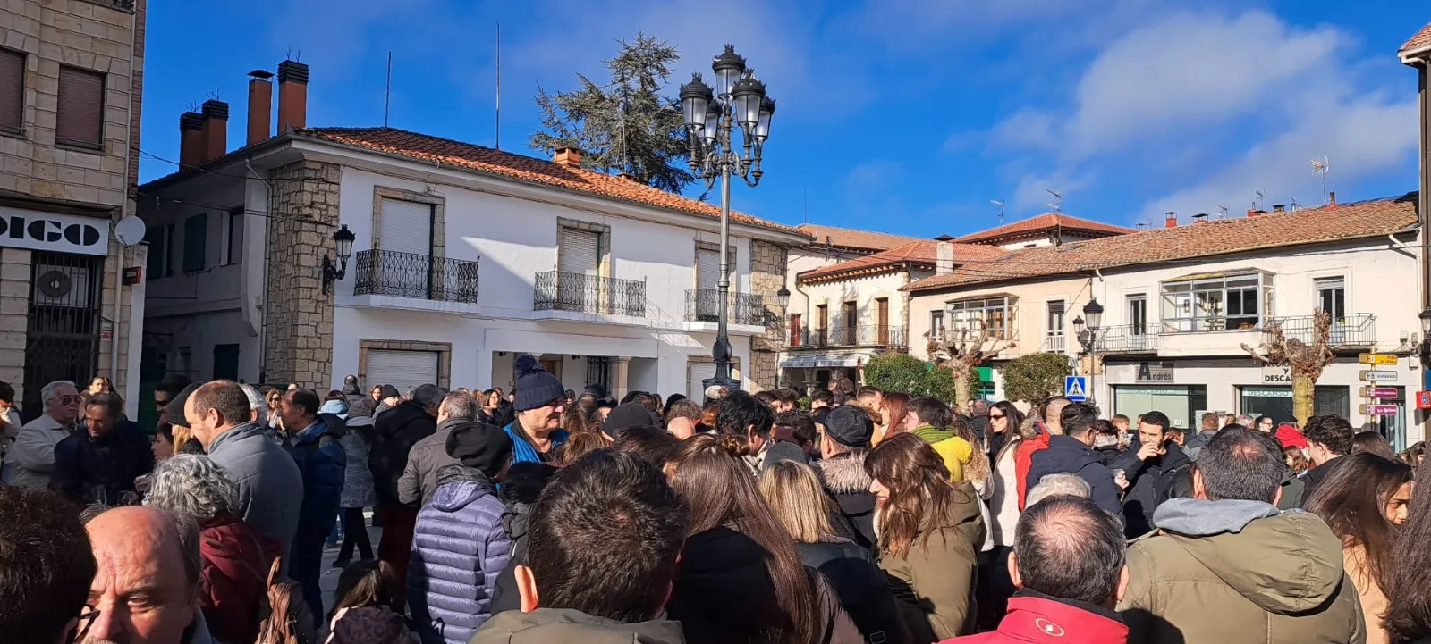 Foto 2 - La Champanada de San Leonardo, el brindis que une a todo un pueblo para despedir el a&ntilde;o