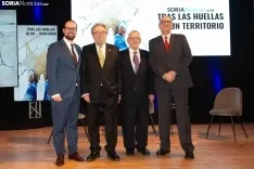 Una de las imágenes del acto central de presentación de 'Tras las huellas del territorio'. /Ferrer 