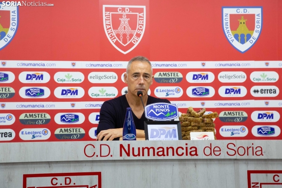 Ángel Rodríguez analiza la complicada situación del Numancia: mercado, Álex Huerta o la resolución ante el Fabril
