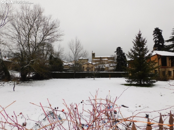 Fotos: Uno de los pueblos más bonitos de España, cubierto por la nieve