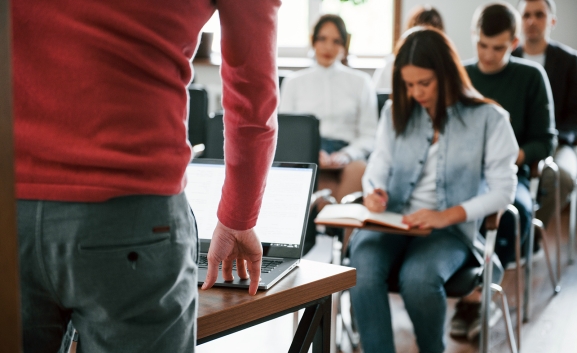 Dobles titulaciones FP Castilla y León: dos títulos en tres años