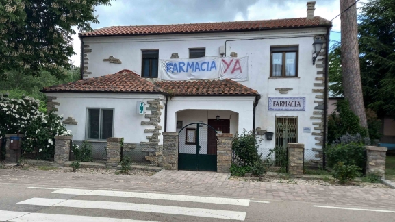 El Procurador del Común insta a Sanidad a reabrir la farmacia de Villar del Río