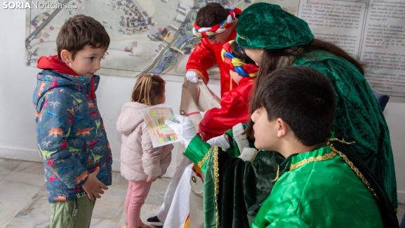 GALERÍA | San Agustín se convierte en la antesala de Oriente para custodiar los deseos de los niños burgenses