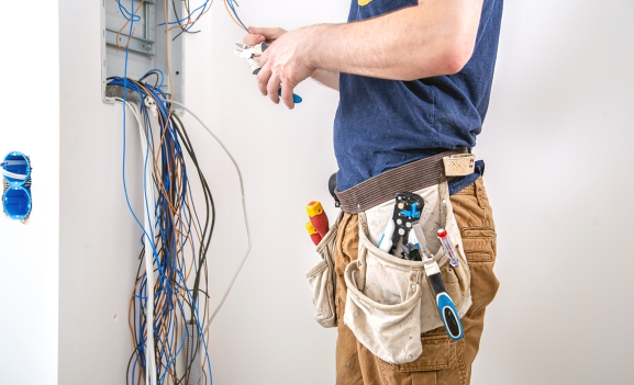 Curso de electricista en Soria: AINFO abre inscripción para el carné de baja tensión