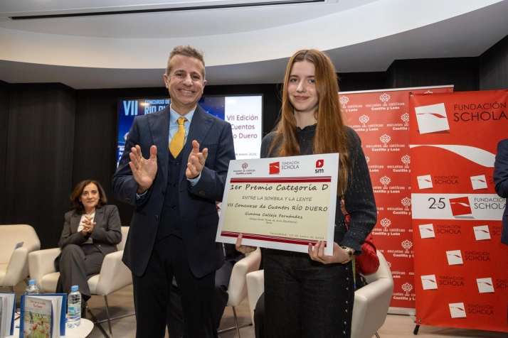 Una alumna de Escolapias gana el primer premio del Concurso de Cuentos Río Duero