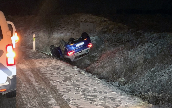 Vuelca un turismo en las inmediaciones de Garray