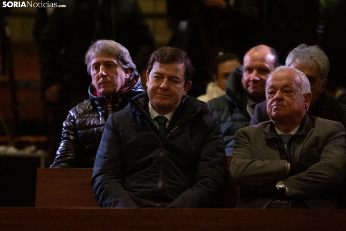 Mañueco se queda con una única alternativa viable para las elecciones en Castilla y León