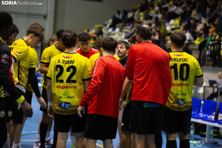 BM Soria vs F.C. Barcelona B