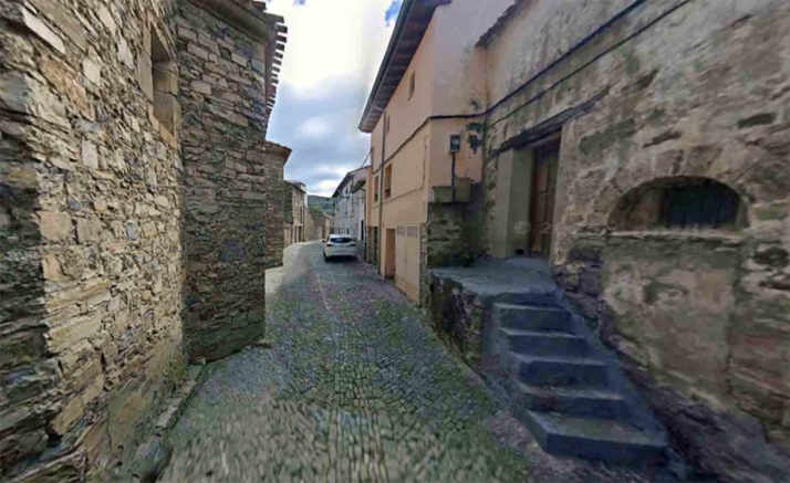 Seis meses de obras para renovar la calle Los Balcones en San Pedro Manrique