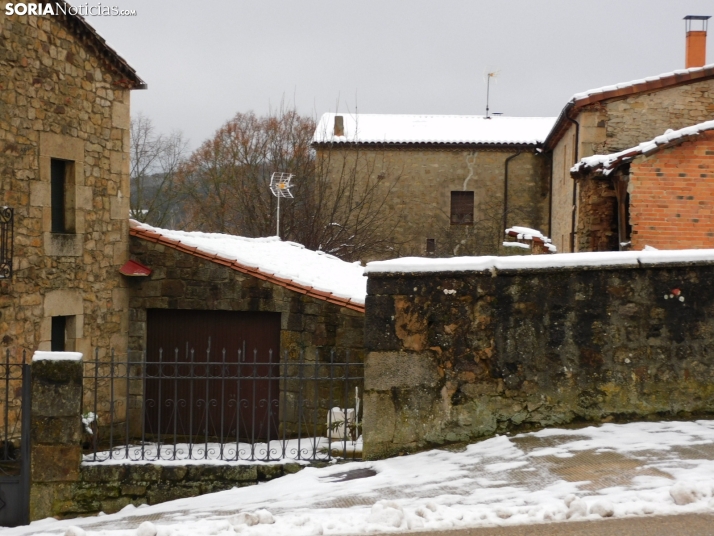 Fotos: Uno de los pueblos m&aacute;s bonitos de Espa&ntilde;a, cubierto por la nieve