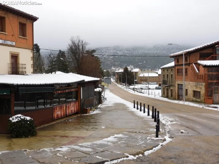 Fotos: Uno de los pueblos m&aacute;s bonitos de Espa&ntilde;a, cubierto por la nieve