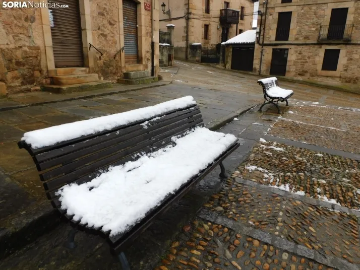 Fotos: Uno de los pueblos m&aacute;s bonitos de Espa&ntilde;a, cubierto por la nieve