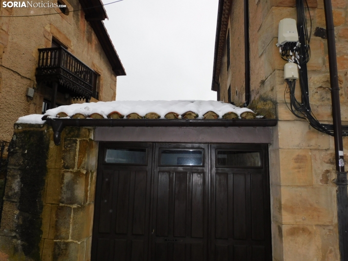 Fotos: Uno de los pueblos m&aacute;s bonitos de Espa&ntilde;a, cubierto por la nieve