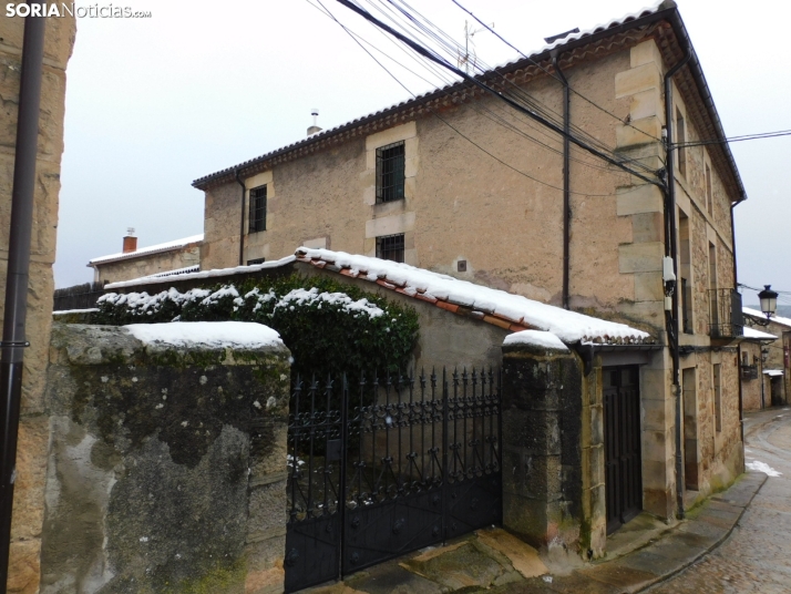 Fotos: Uno de los pueblos m&aacute;s bonitos de Espa&ntilde;a, cubierto por la nieve