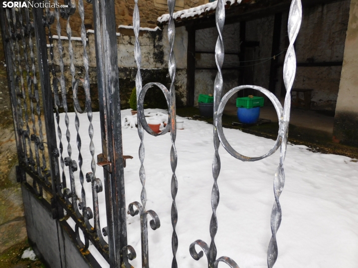 Fotos: Uno de los pueblos m&aacute;s bonitos de Espa&ntilde;a, cubierto por la nieve