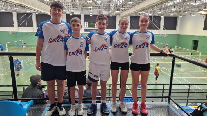 Cinco oros para el b&aacute;dminton soriano en Alfajar&iacute;n y Vitoria