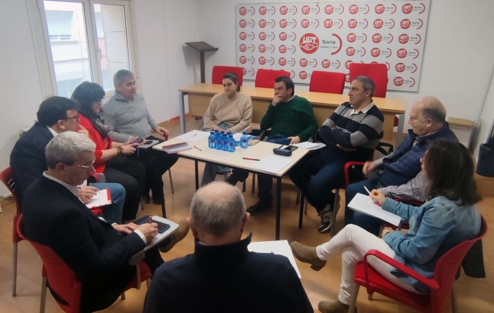 El PSOE y UGT analizan el aumento del desempleo en Soria de cara al 15M
