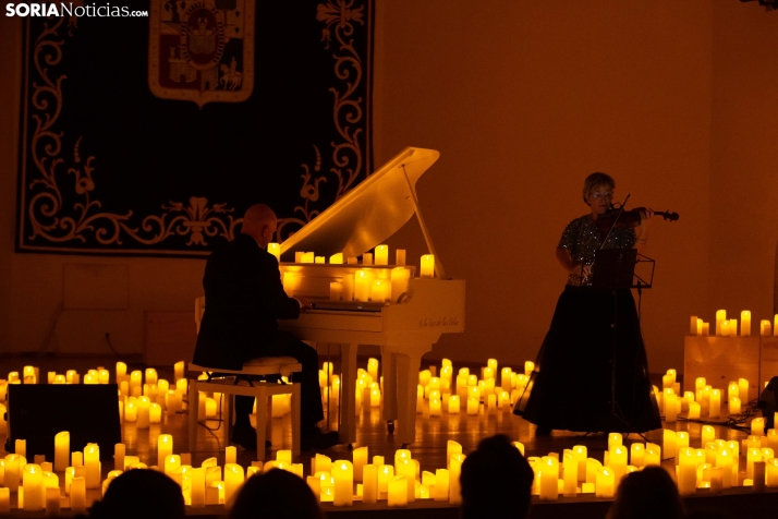 Piano y velas en Soria