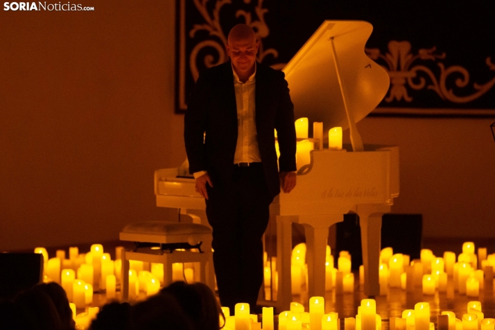 Piano y velas en Soria