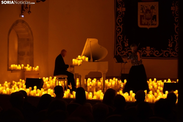 Piano y velas en Soria