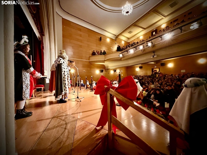 Fotos: Los Reyes Magos se dejan ver en numerosos pueblos de Soria