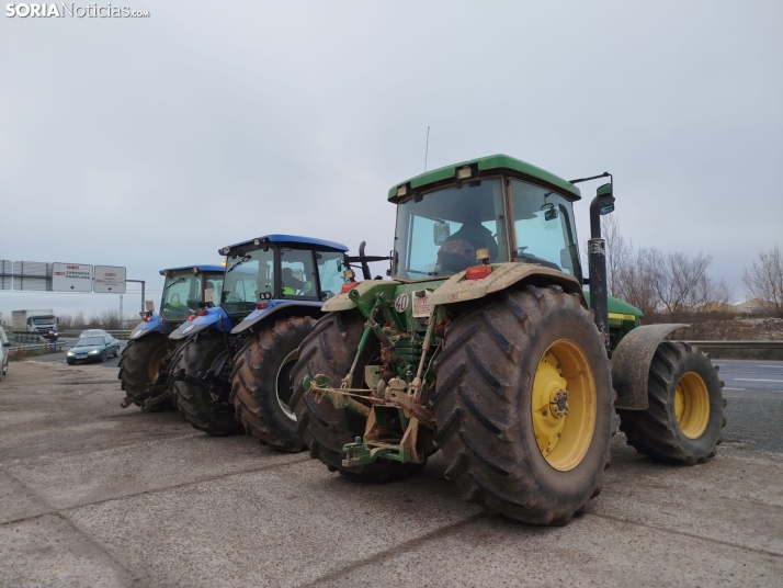 Los tractores vuelven a las carreteras y avisan: Los consumidores comerán peor con Mercosur