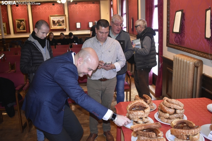 Primera ronda del concurso del Mejor Torrezno del Mundo.