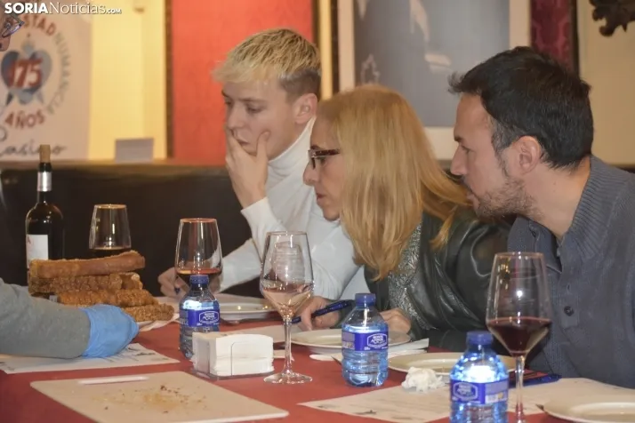 Primera ronda del concurso del Mejor Torrezno del Mundo.