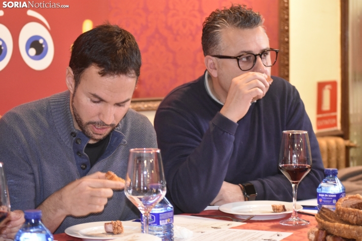 Primera ronda del concurso del Mejor Torrezno del Mundo.