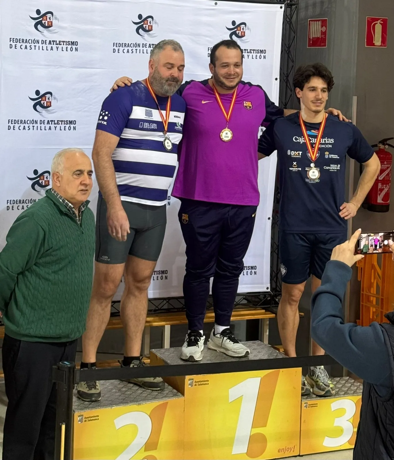 Foto 2 - El atletismo soriano cosecha cuatro oros en el Auton&oacute;mico de Salamanca