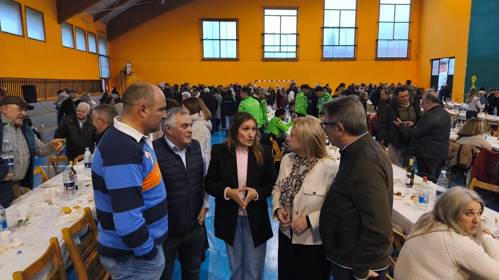 Foto 2 - Quintana Redonda celebra la tradici&oacute;n de la Matanza junto a responsables populares