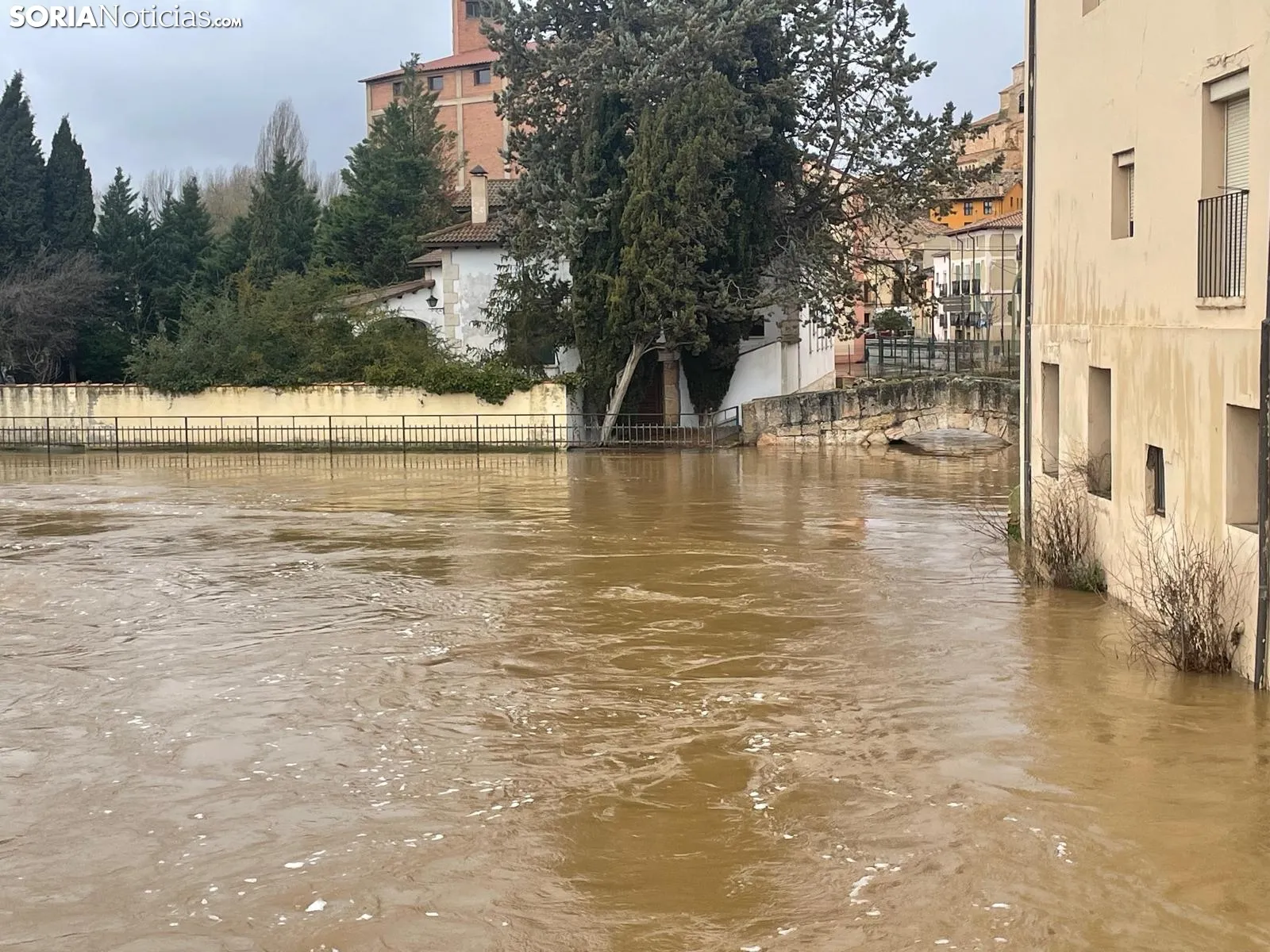 Foto 2 - As&iacute; est&aacute;n los pueblos afectados por las crecidas: Sin bajar la guardia por lo que pueda ocurrir a lo largo del d&iacute;a