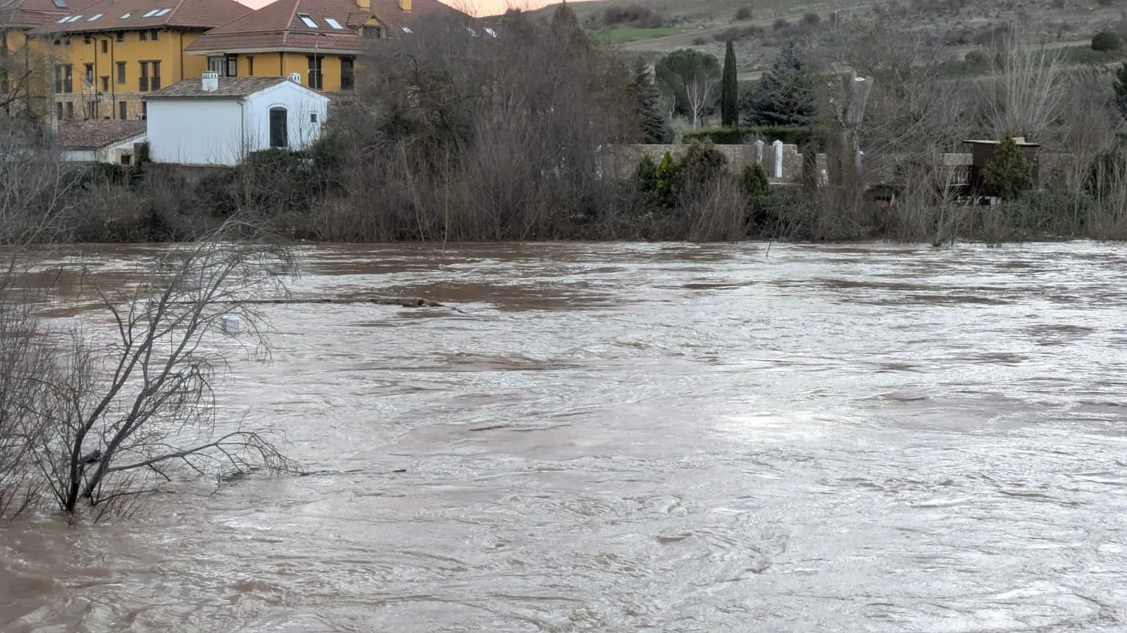 Distintas imágenes de Garray en la mañana de este jueves. SN