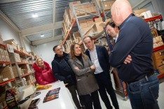 Algunas de las imágenes de la visita de Fernández Mañueco a El Beato, de El Burgo de Osma. María Ferrer