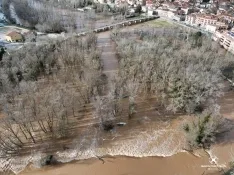 Estado del cauce en San Esteban de Gormaz. , Marcos de Marcos (IberianDrone).