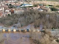 Estado del cauce en San Esteban de Gormaz. , Marcos de Marcos (IberianDrone).