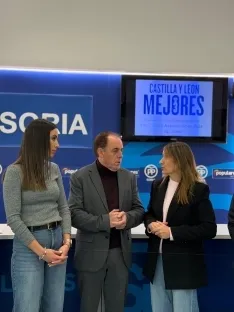 Foto 9 - El PP soriano presenta oficialmente su lista para las auton&oacute;micas: "Veteran&iacute;a y juventud"