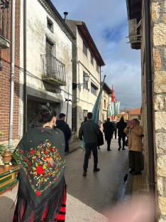 Foto 5 - La juventud de Cabrejas del Pinar mantiene viva la tradici&oacute;n popular