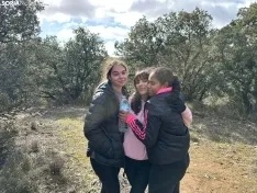 Foto 8 - El fr&iacute;o desluce el Jueves Lardero en Los Royales con una escasa afluencia de j&oacute;venes