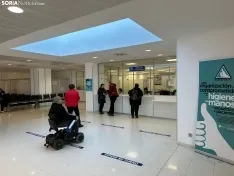 Foto 12 - As&iacute; son la nueva entrada y vest&iacute;bulo del Hospital Santa B&aacute;rbara