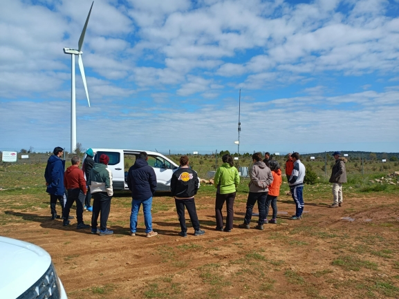 Ocho alumnos contratados tras finalizar el primer curso de la Escuela de Truficultura de Soria
