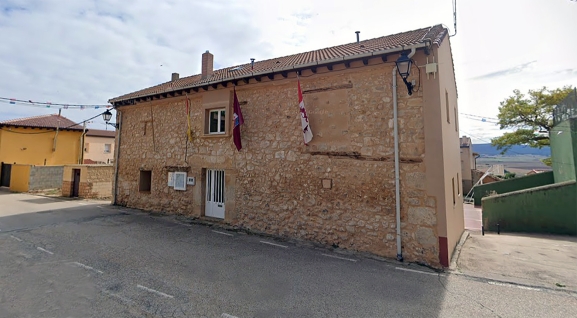 Gormaz invierte 11.000 euros en la reparación de su plaza municipal