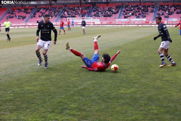 Crónica del C.D. Numancia 0-1 Lealtad de Villaviciosa: El Numancia agrava su crisis