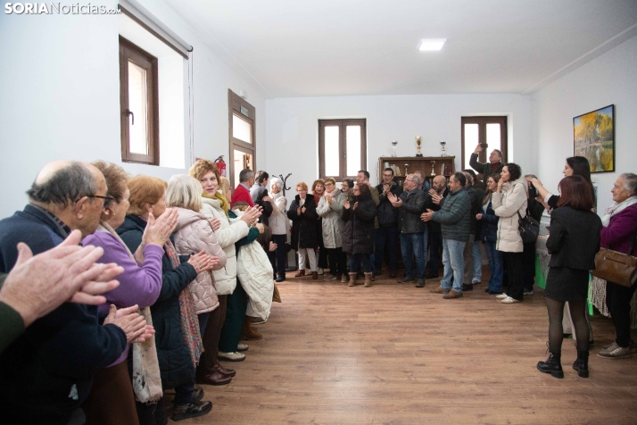 Buscando el voto bajo la lluvia