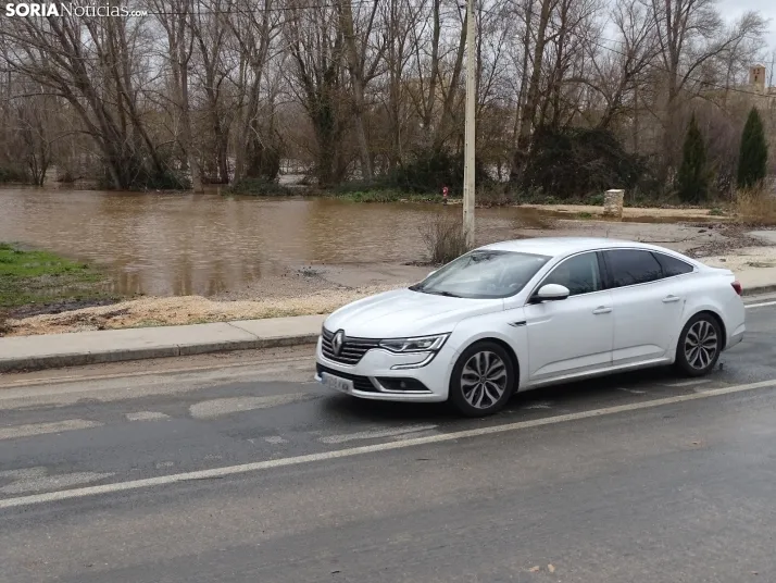 Una imagen este mediodía del entorno del Duero en San Esteban. /PC