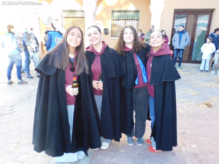 Fotos: Los zarrones vuelven a Borobia para celebrar uno de los carnavales m&aacute;s tradicionales de la provi