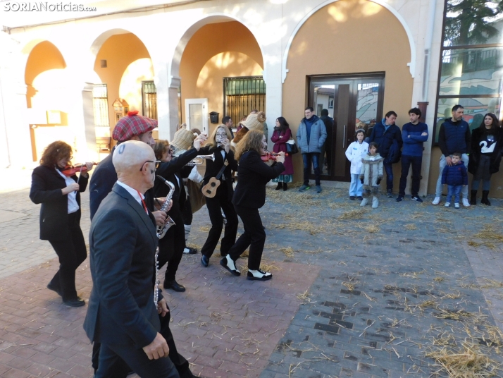 Fotos: Los zarrones vuelven a Borobia para celebrar uno de los carnavales m&aacute;s tradicionales de la provi